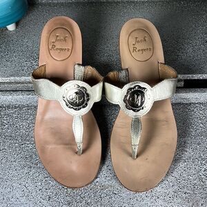 Jack Rogers Larissa Sandals Turnlock Logo Gold Sandals Flip Flops Shoes Size 5.5